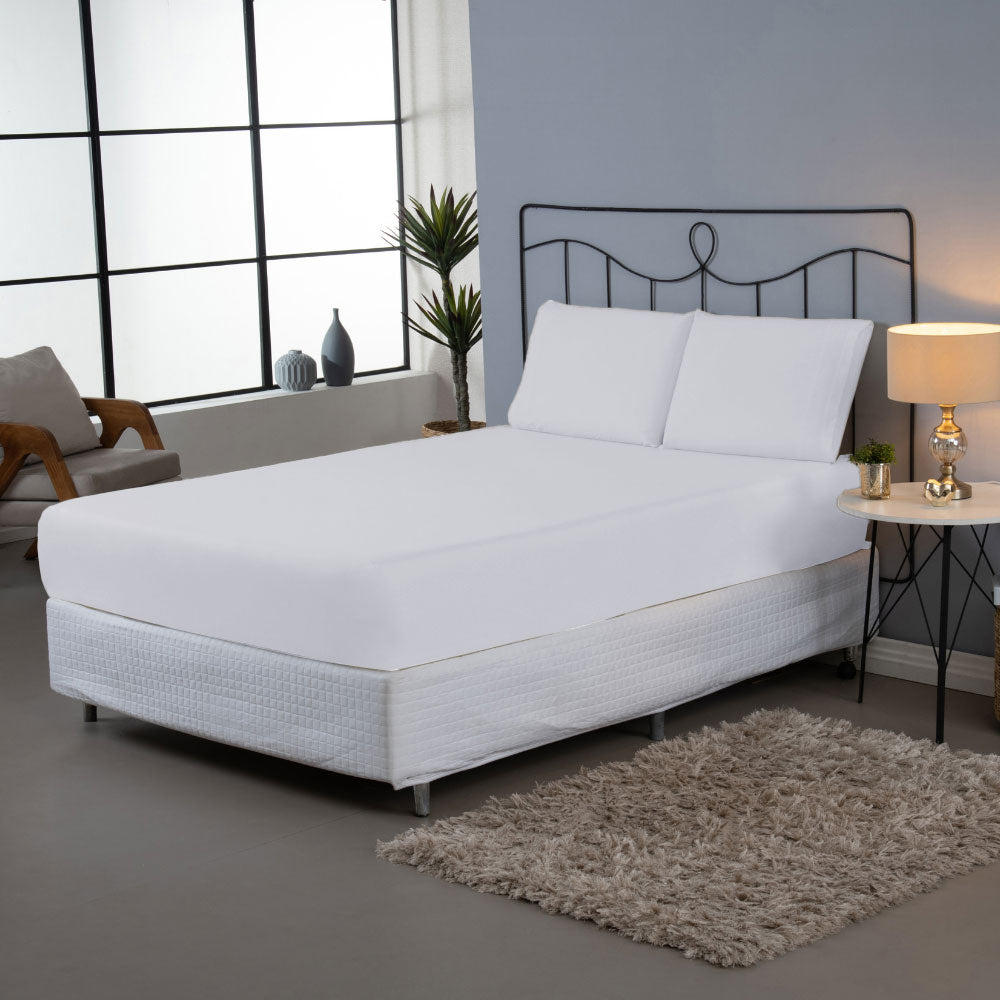 Jogo de Lençol Dia A Dia Liso 3 Peças Casal 80% Algodão / 20% Poliéster Percal 180 Fios